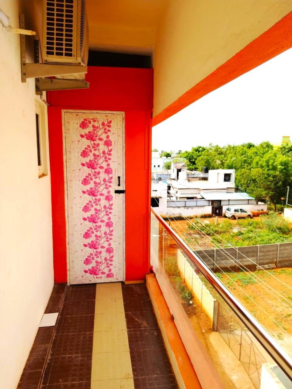 Asshappystayinn Hotel Tiruchirappalli Exterior photo